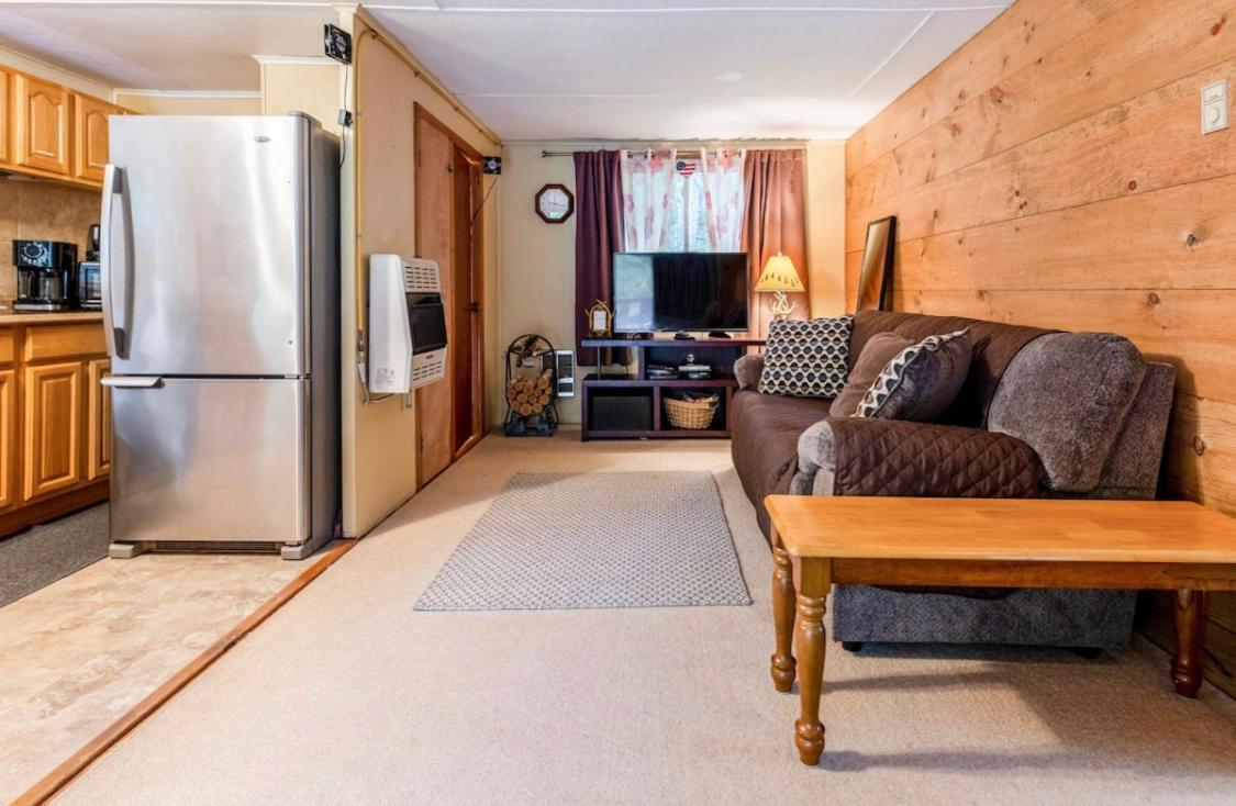 Pocono Cabin With Private Pool At Shawnee Mtn East Stroudsburg Ngoại thất bức ảnh