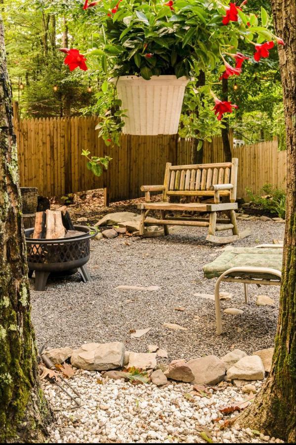Pocono Cabin With Private Pool At Shawnee Mtn East Stroudsburg Ngoại thất bức ảnh